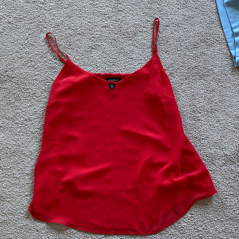 Le Chateau Vibrant Red Camisole top on like new condition size large